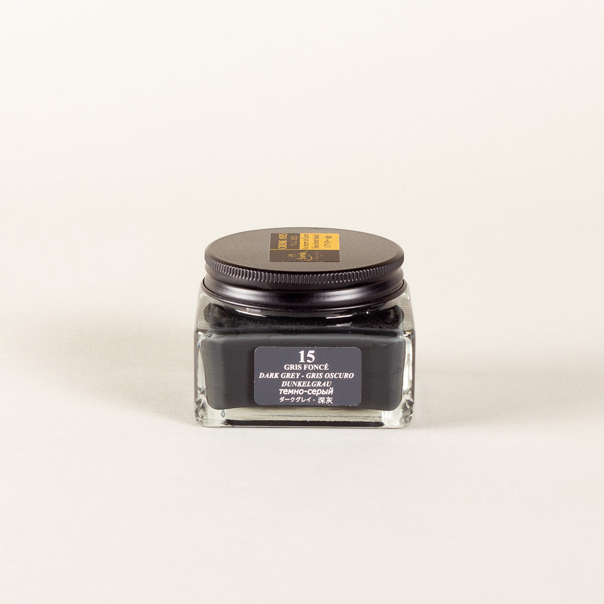 Saphir Médaille d'Or Pommadier shoe cream