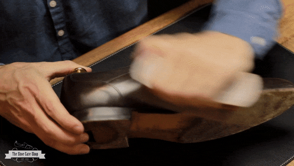 Shoe shine guide for beginners