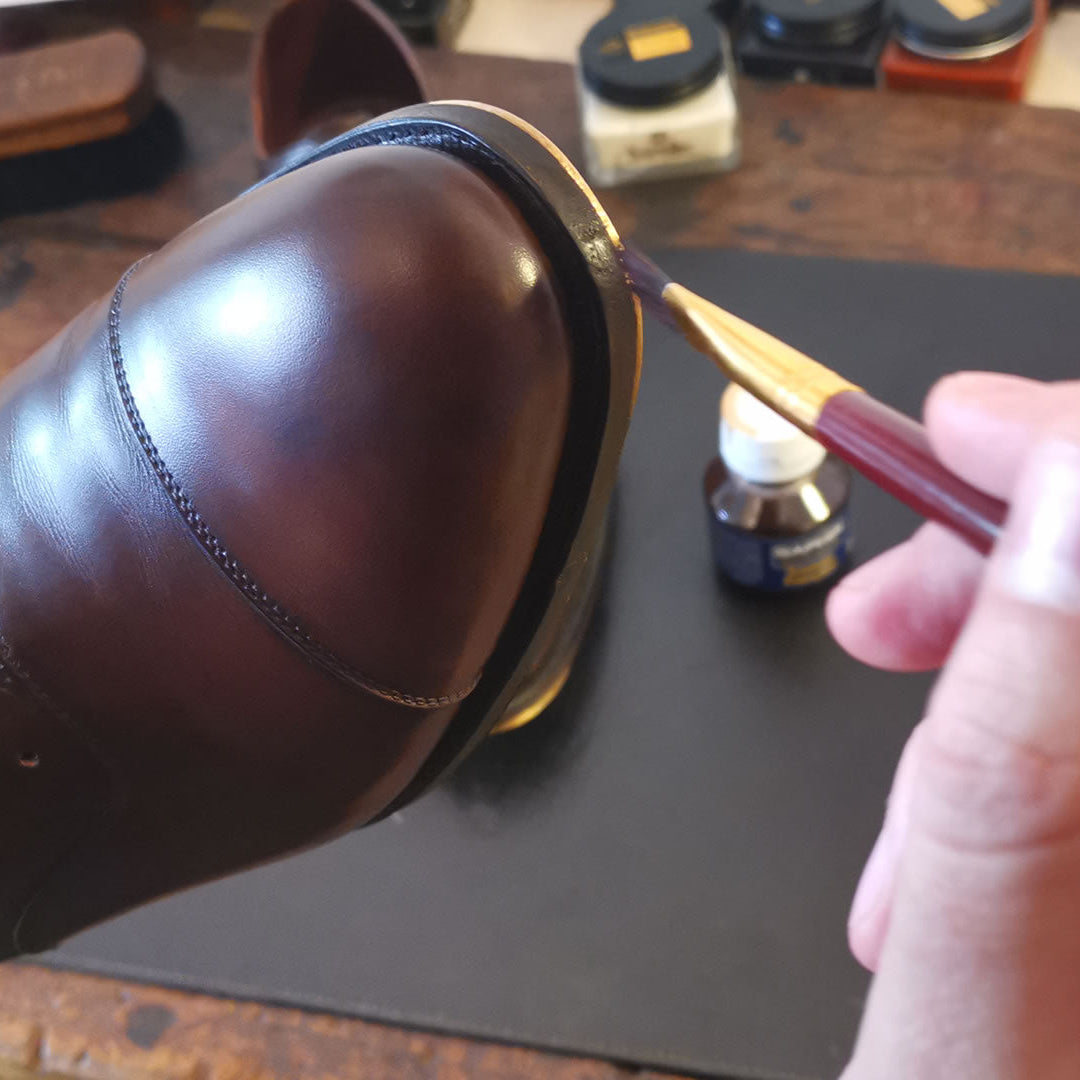 Painting a pair of leather shoes The Shoe Care Shop